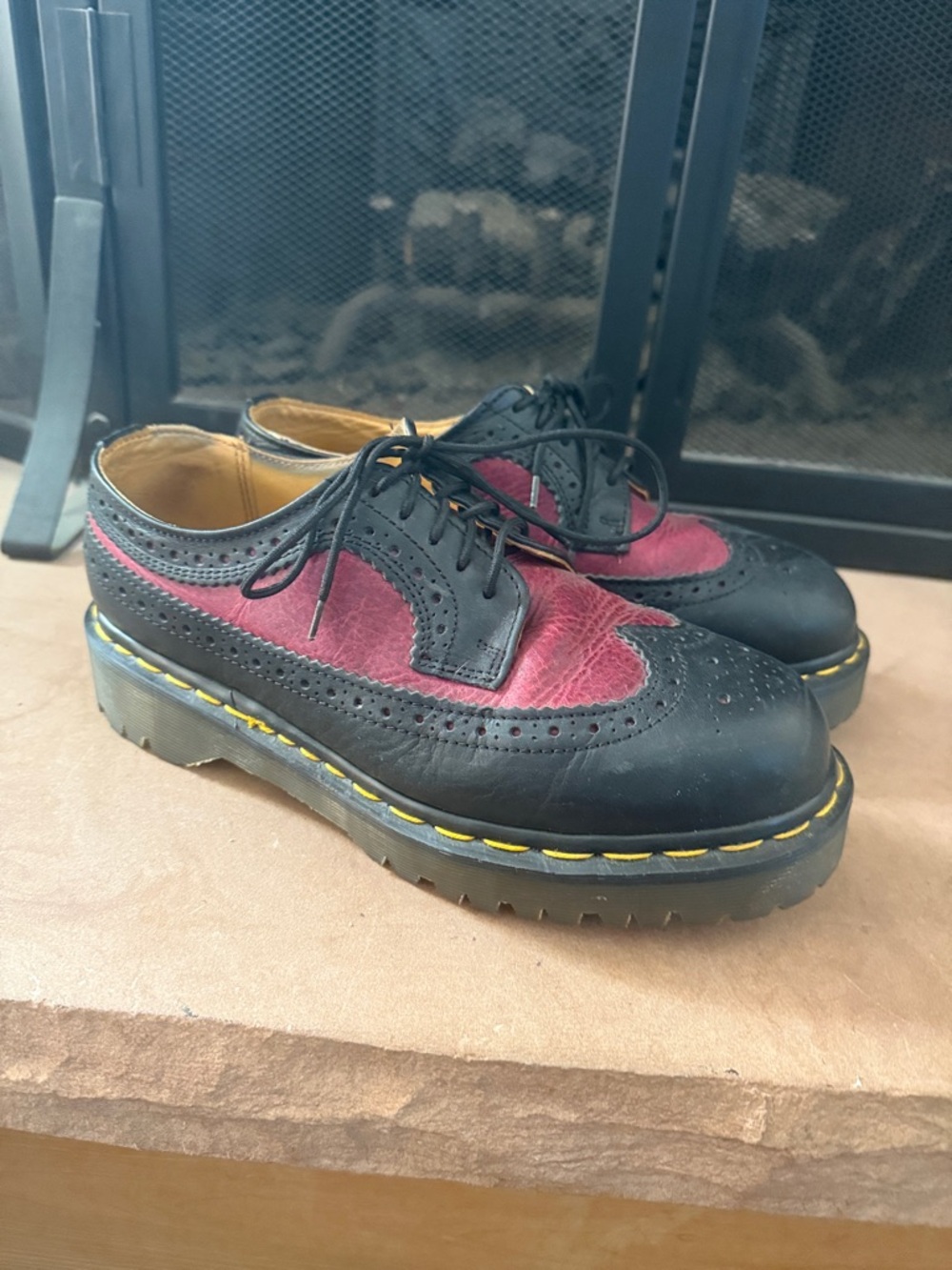 VTG 90s Dr. Martens MIE Black Burgundy Wingtip Brogue Oxford Derby Shoes UK 5